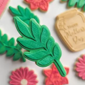 Pointed Leaf 2 Cookie Stamp & Cutter