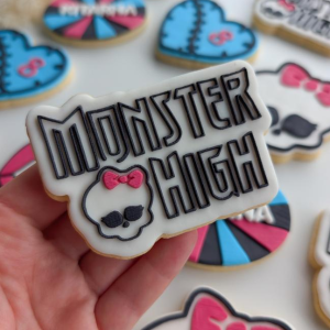 Monster High Logo Raised Cookie Stamp and Cutter